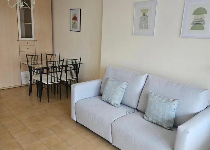 Playa Fenals Apartamento